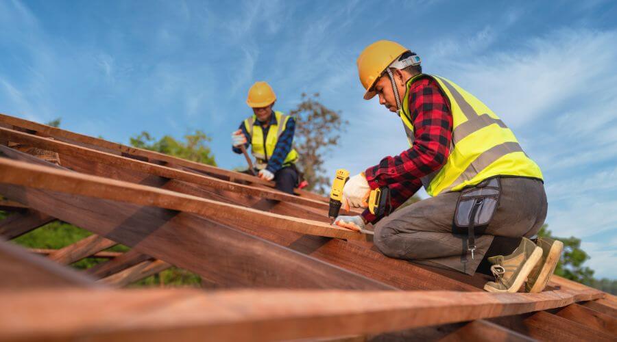 Professional Flat Roofing Installation services in Vienna, ME
